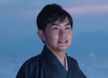 彩青の画像